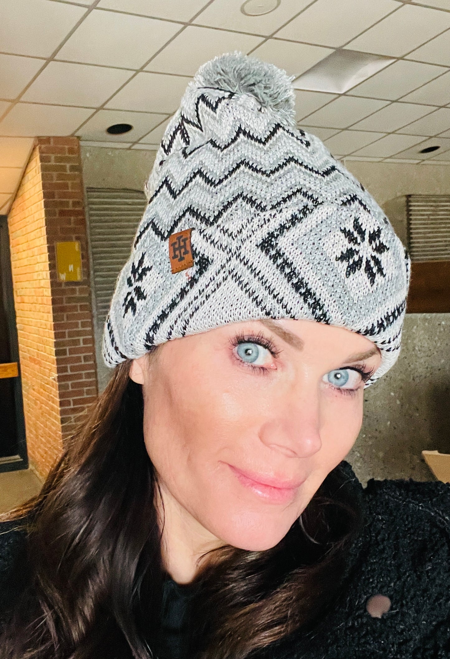 Ouray Snowflake Winter Hat with Pom - Grey Mix